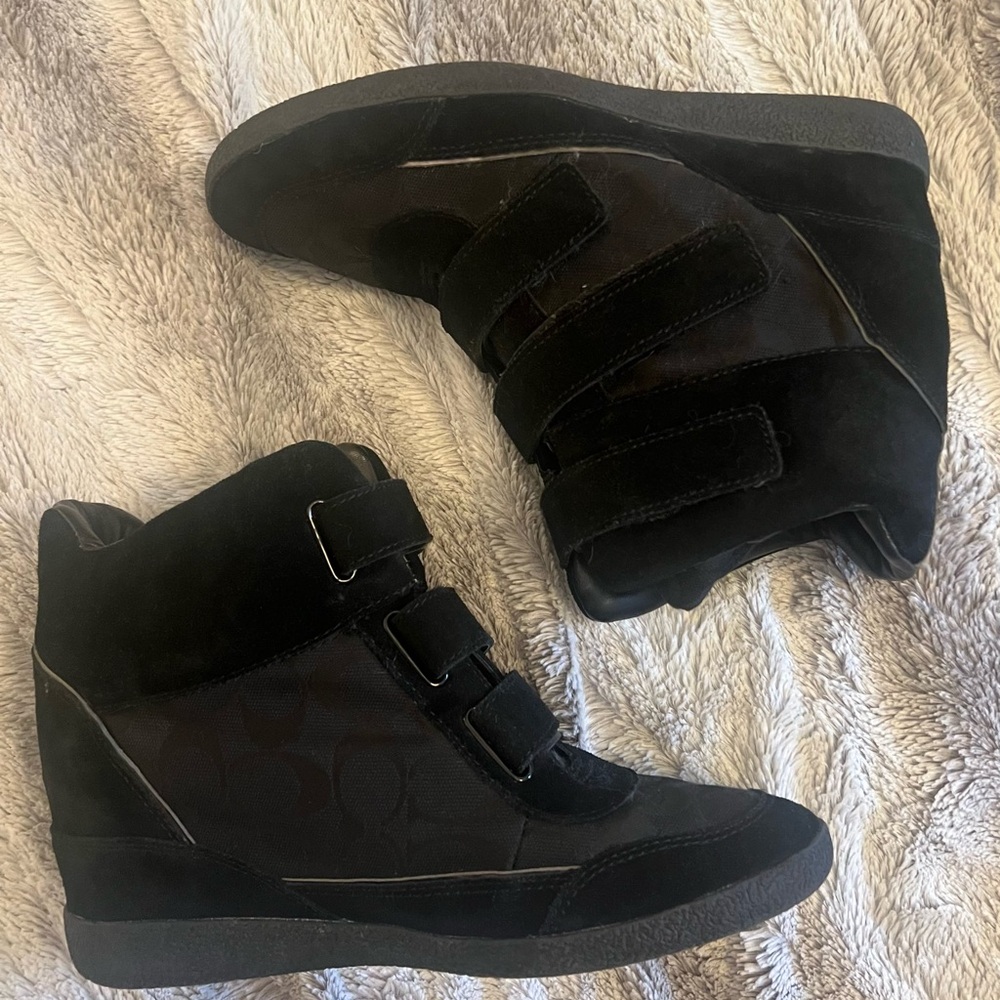 EUC Coach Nell Wedge Sneakers – Black Suede, Signature Logo, 3” Wedge, Size 11